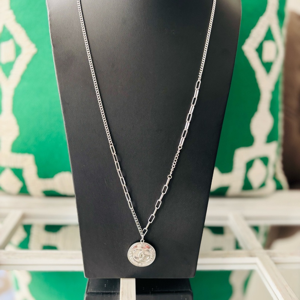 Silver Chain Long Necklace with Round Pendant. Stainless Steel. NWOT - Picture 3 of 5